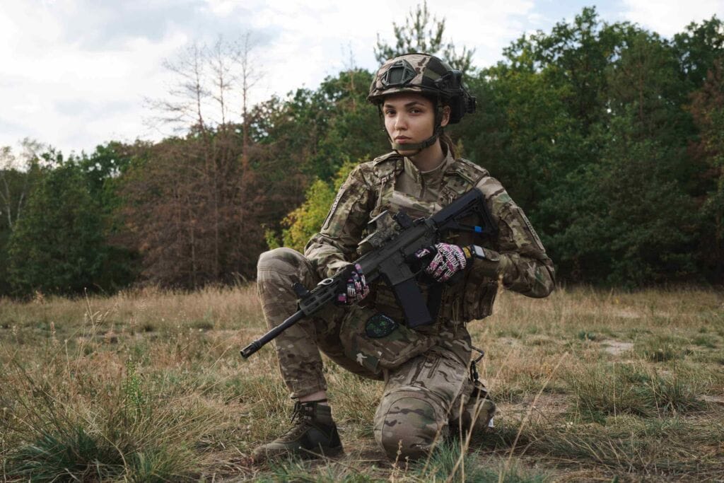 Батальйон Фортпост жінка боець