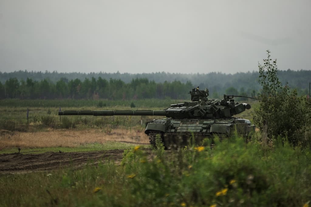 Танк на полігоні